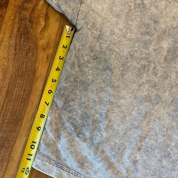 Vintage 24 Hour Workout Fitness Center Shirt - Picture 13 of 16